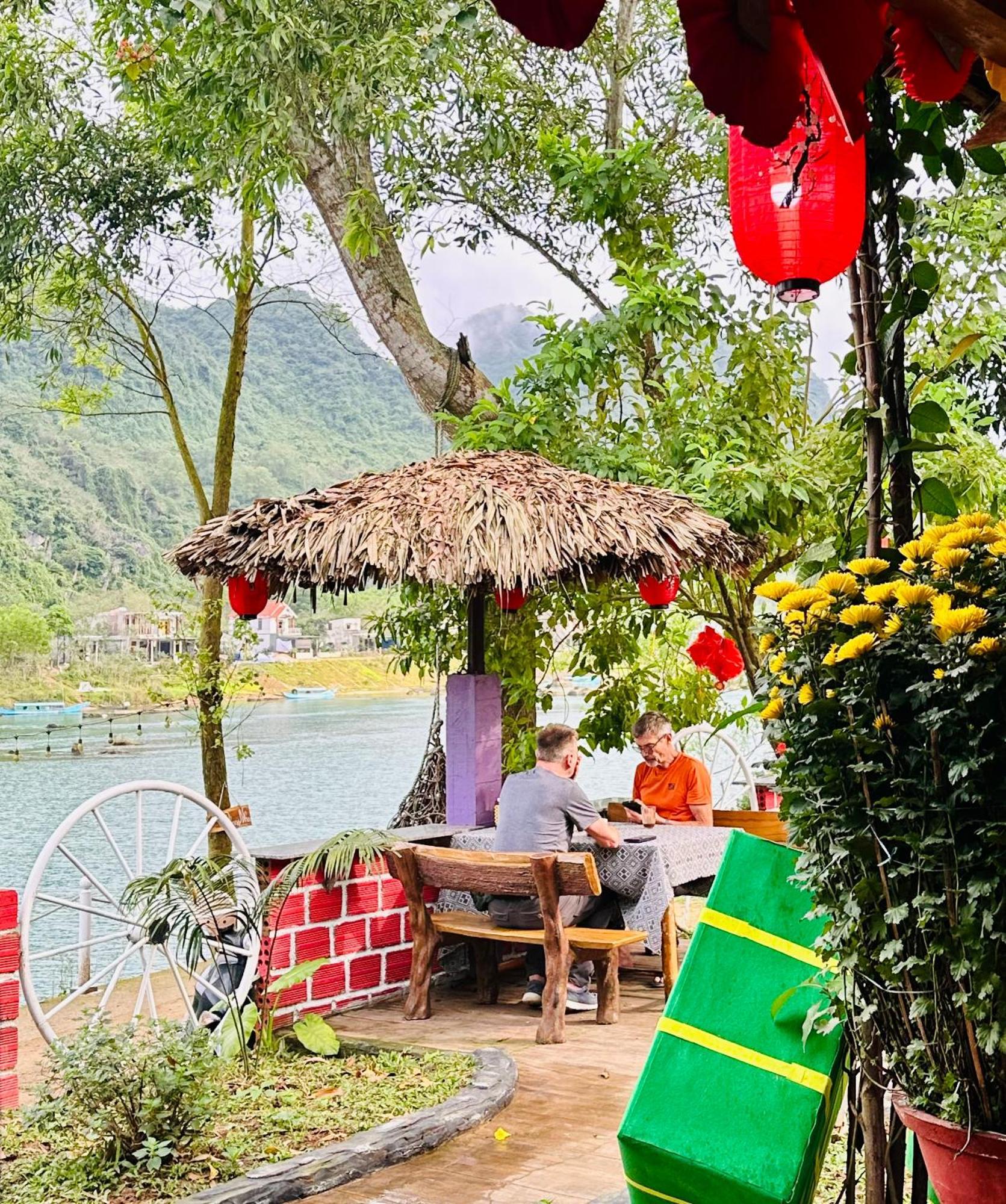 Son River House Phong Nha Exterior foto